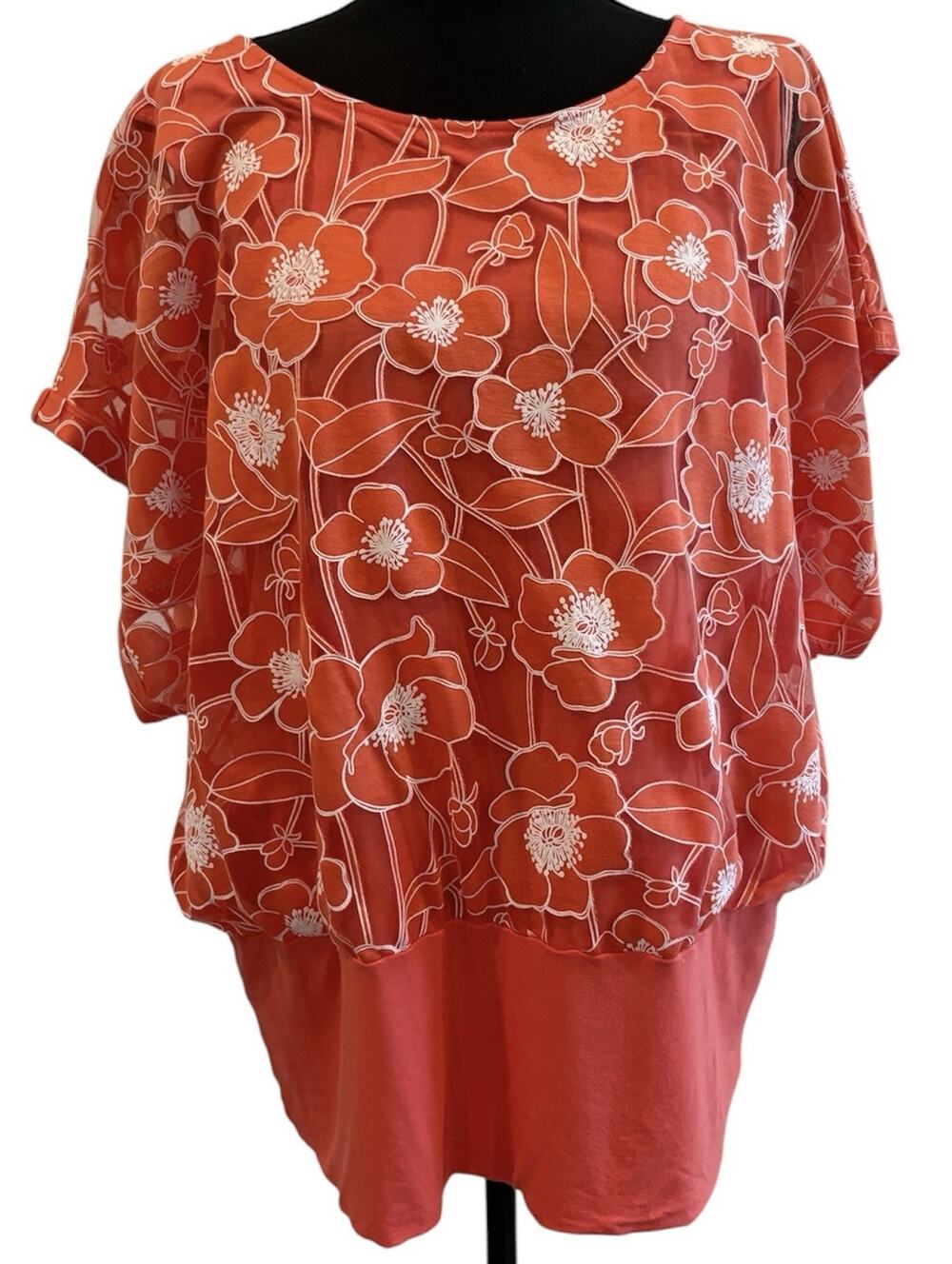 Chico’s Coral and White Floral Overlay Mesh Ruched Banded Hem Blouse Size 3 (XL)